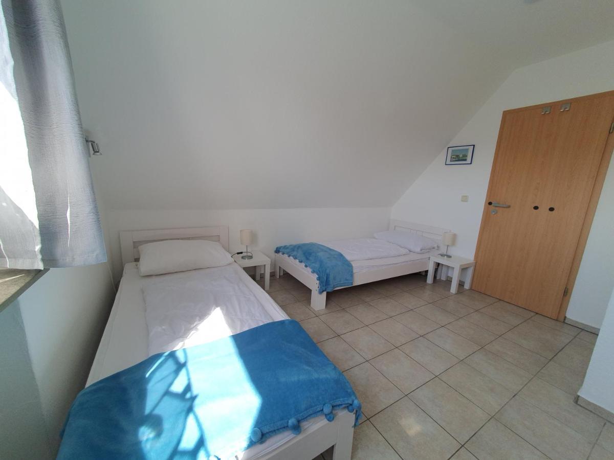 Ferienwohnung Luisa Im Haus Maarten Cuxhaven Bagian luar foto